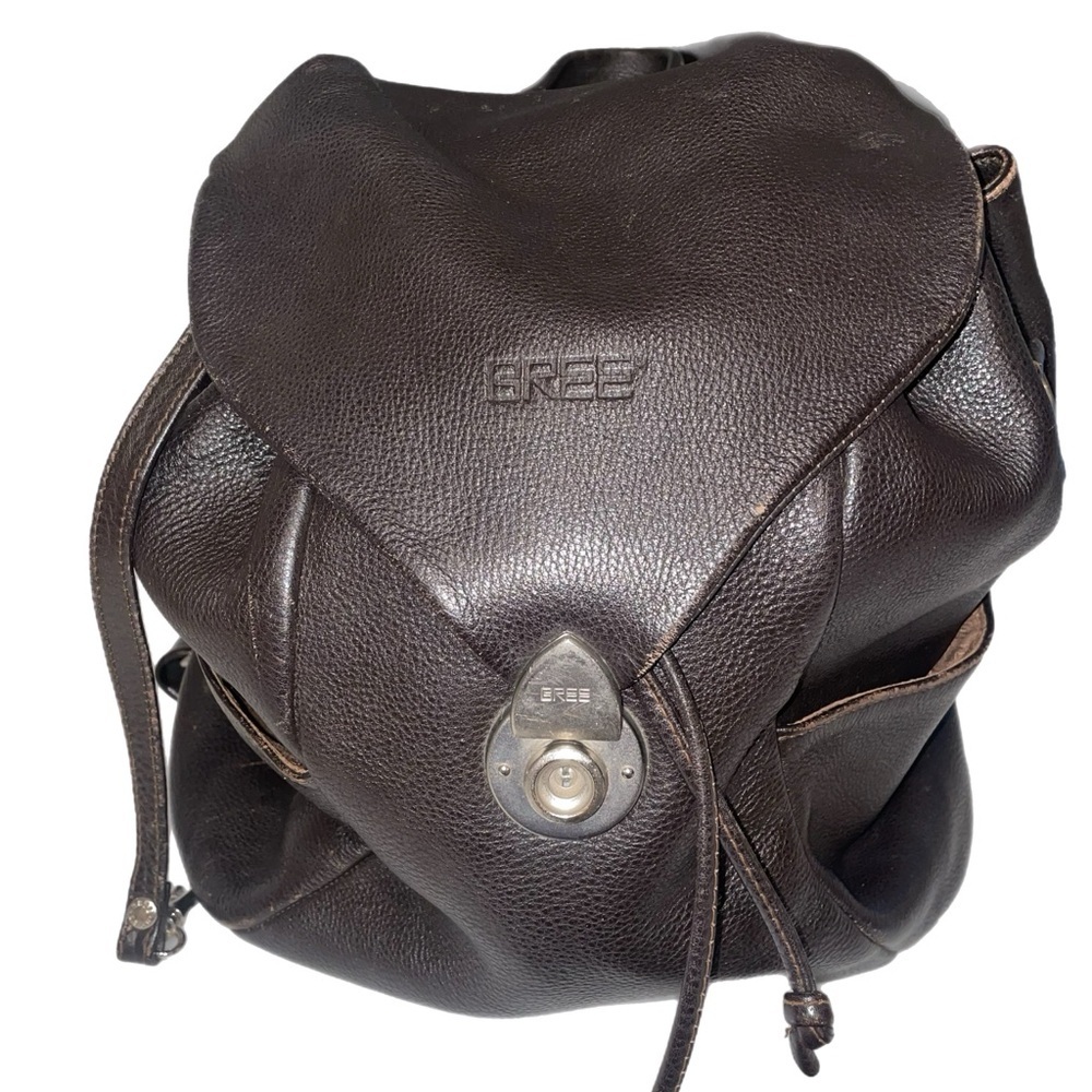 Bree (unisex) pebbled leather backpack with silver hardware P9